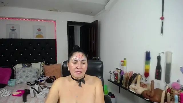 mature_bigboobs10 webcam