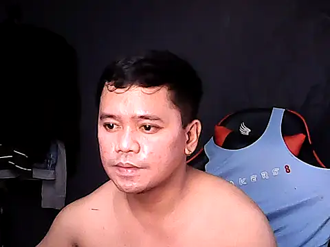 sweet_sexyasian69 (M young) - Help me to Cum in public or Private