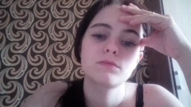 KikiAmino live cam on StripChat