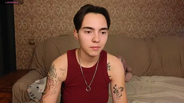 Lilihere_ live webcam show