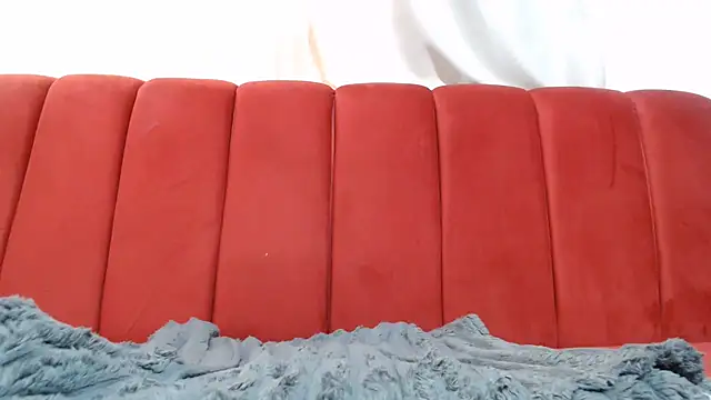 YummyMilkylanexxx webcam