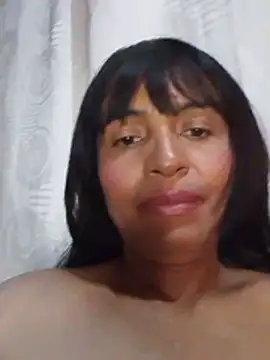 Lia_Phone_ webcam