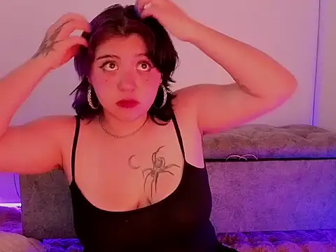 Blueberry_gothic webcam