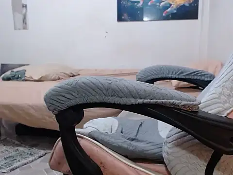 mistress_bigcockts (T milf) - let me explode my hot cum in your mouth