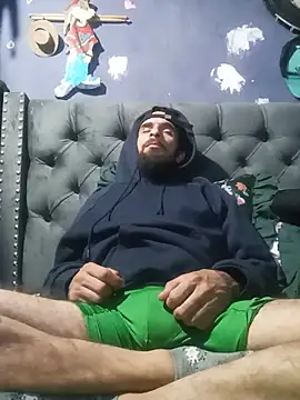 hairy_mannn webcam
