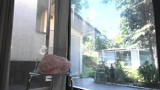 ScarletFlameee webcam
