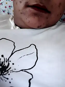 cute_bhabi69 webcam