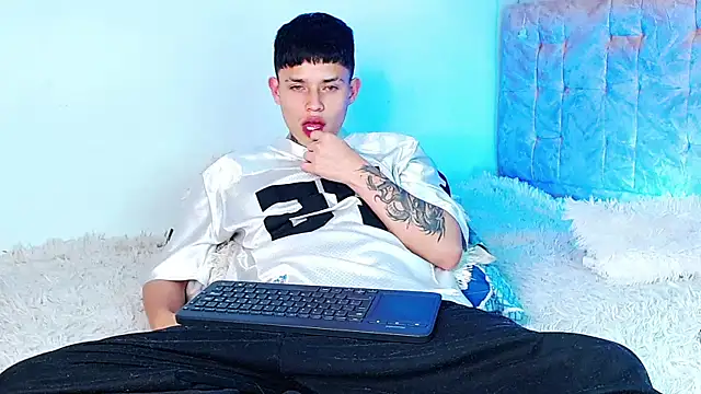 _justinmoon2 webcam