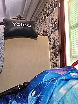 kylie_blck webcam