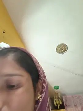 Sonam_pandeyji live webcam show