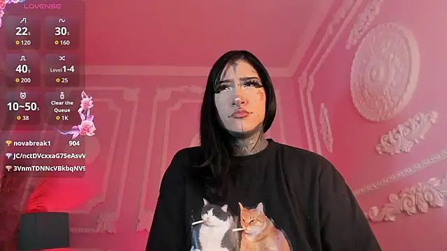 Kat_VonDe live webcam show