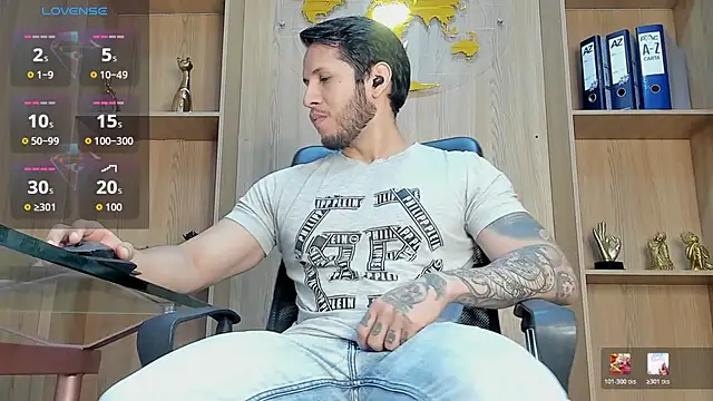 george_diesell - George_Diesell's free webcam - UK Sex Cams