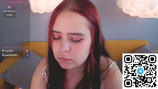 Alis_Platt live cam on StripChat
