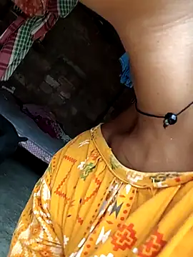 Sweet-runi live webcam show