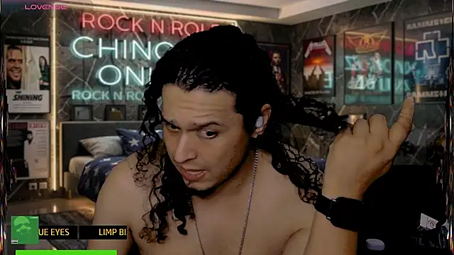 chino_roz webcam
