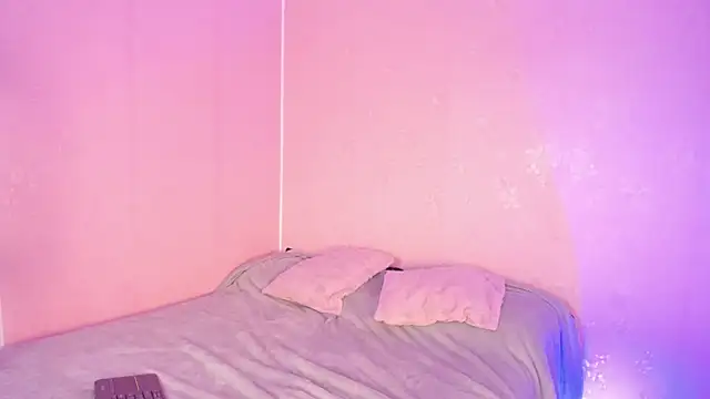 Valk_submissive live webcam show