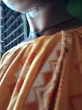 Sweet-runi live webcam show