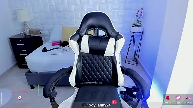 anny_rouse24 webcam