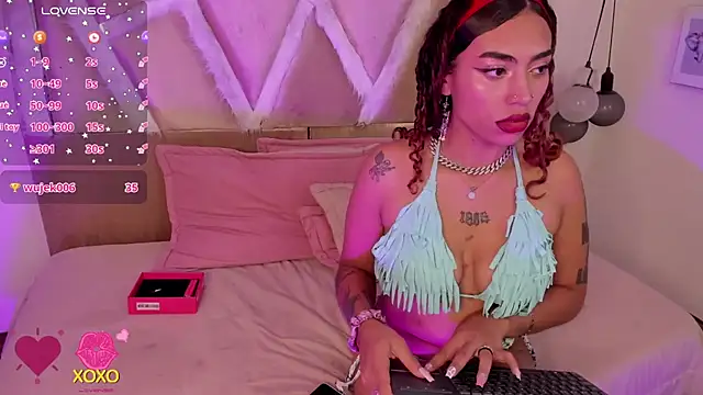Tequilaaa11 webcam