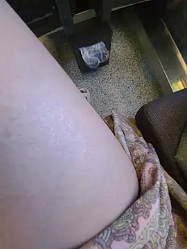 dirtyfeelin (F young) - Massage my tits in TRAIN👣🚨🚨🚅