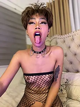 innocent_yanixx69 (T young) - BUZZ ME HERE UNTIL I CUM DADDY FUCK!!!!