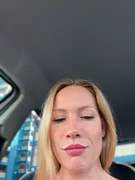 LavenderHot live cam
