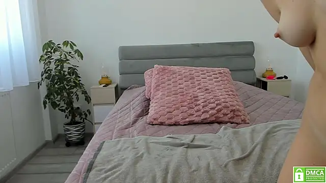 AnahiPure webcam