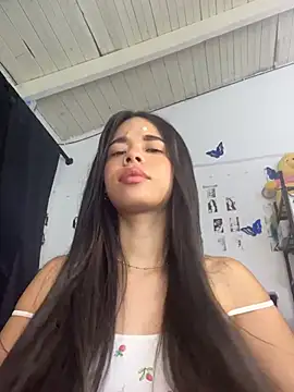 Milleradhara24 live cam