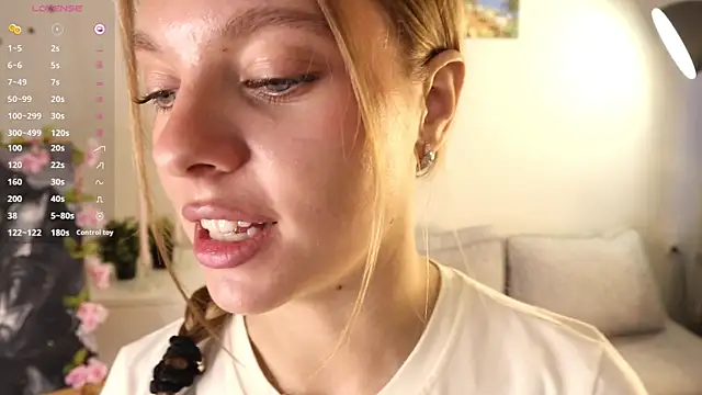 Kelly_Clarks webcam