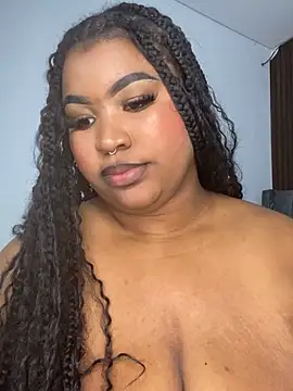 AinaraJimenez live webcam show
