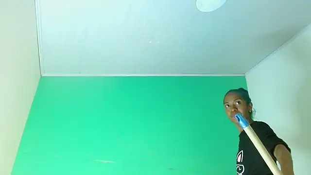 avaleri_cherry webcam