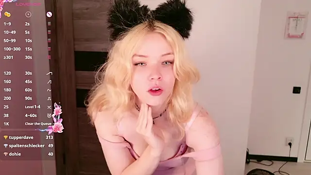 chloewells - ChloeWells's free webcam - UK Sex Cams
