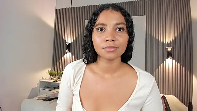 Zafiiraa webcam