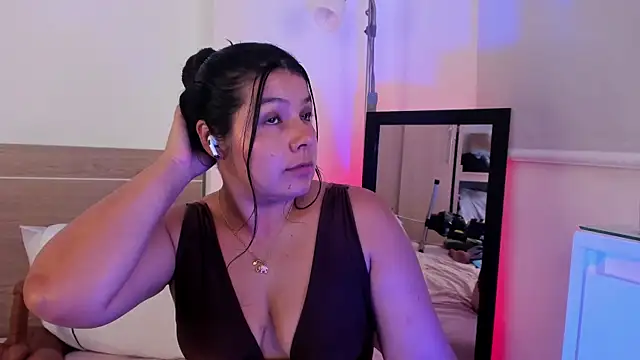 miaa_daniels webcam
