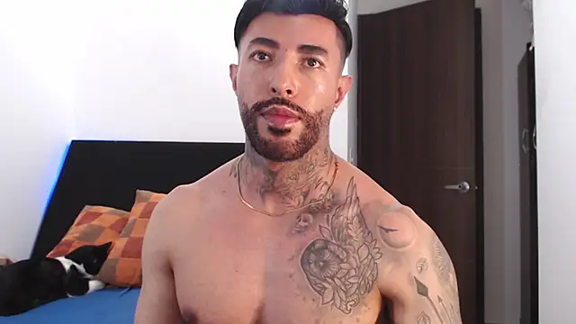 andrea_de_lucaa webcam