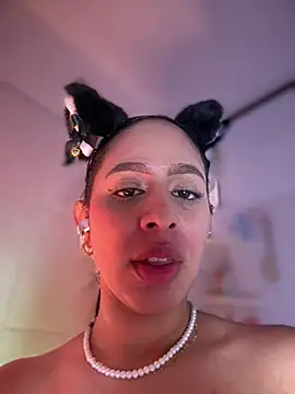ciamsth - Ciamsth's free webcam - UK Sex Cams