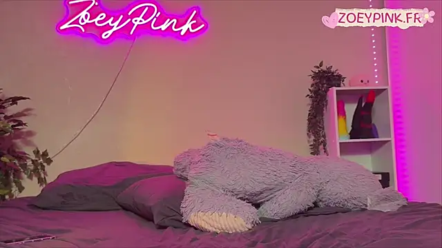 zoeypink live webcam show