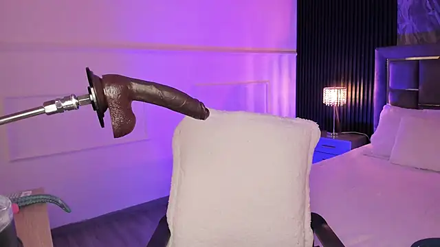 Sienarosewood live webcam show