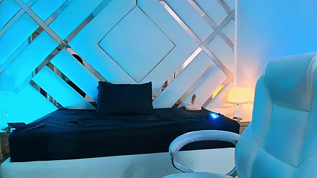 Mia_Pembroke_ live webcam show