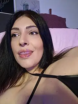 AryaSummersReal live webcam show