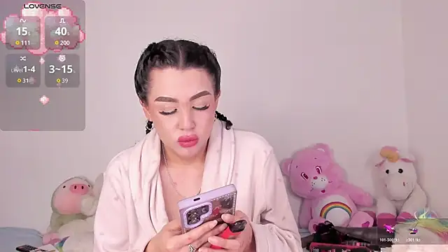 Yuna_Hot webcam