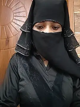 Noorkhatoon live cam