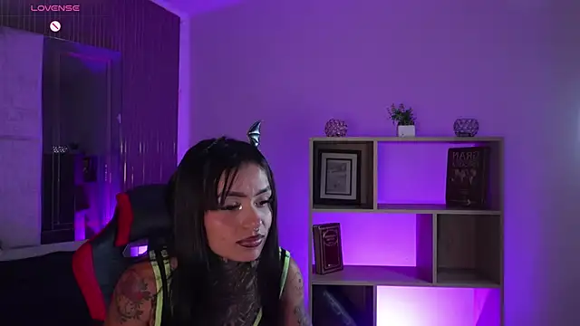 CleeoAdams_ webcam