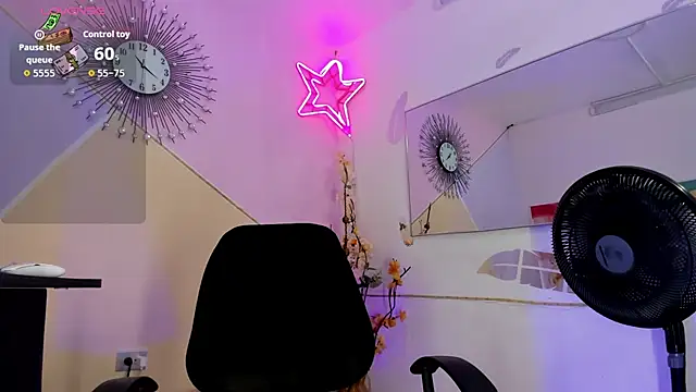 Ash-Bbynight webcam