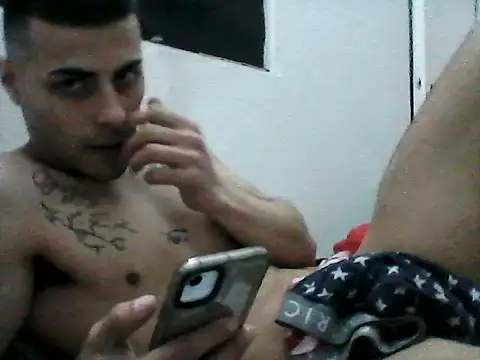 Aronfox23 webcam