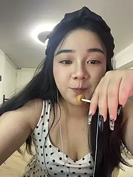 Luna-girl webcam
