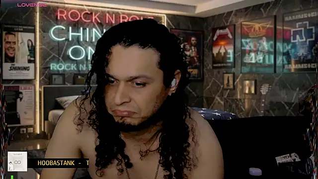 chino_roz webcam