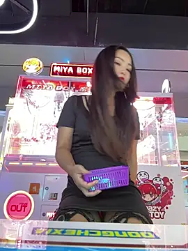 luna-sisi live webcam show