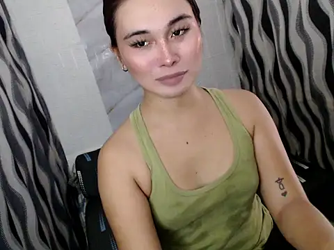 Sexyhot_chloe live cam on StripChat