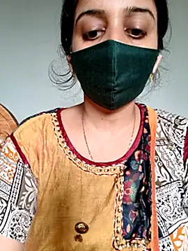 Tamil_shalini live cam on StripChat